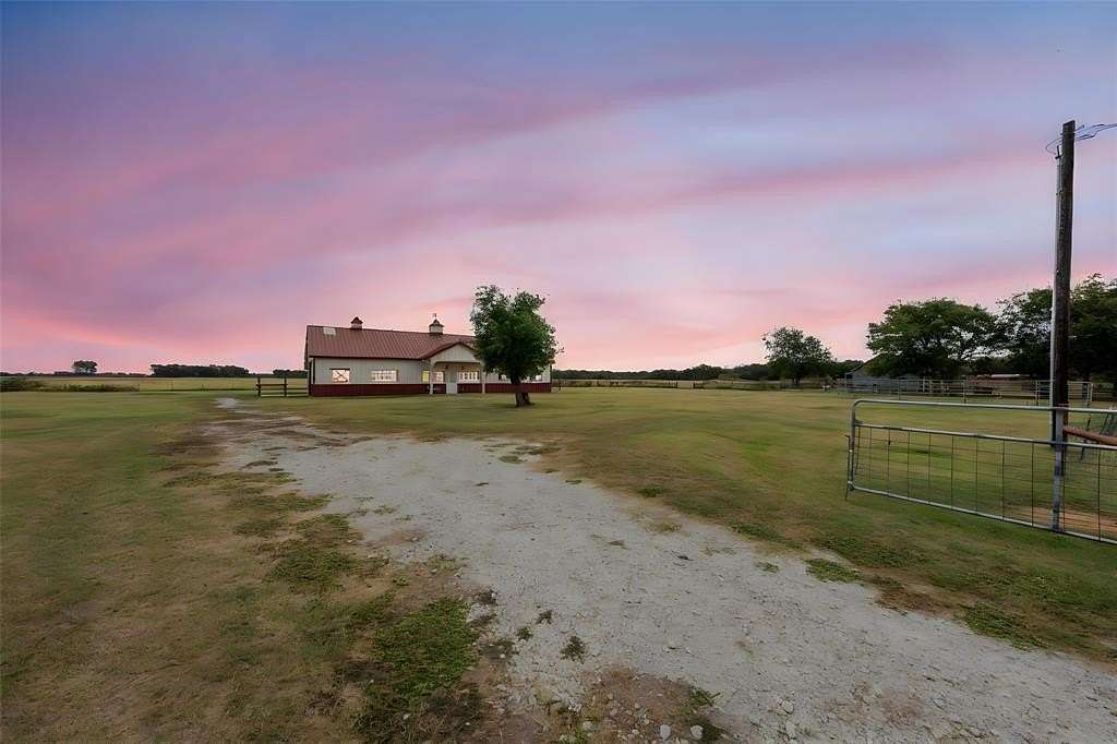 48 Acres of Land with Home for Sale in Reagan, Texas