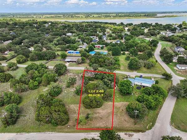 0.11 Acres of Residential Land for Sale in Granbury, Texas