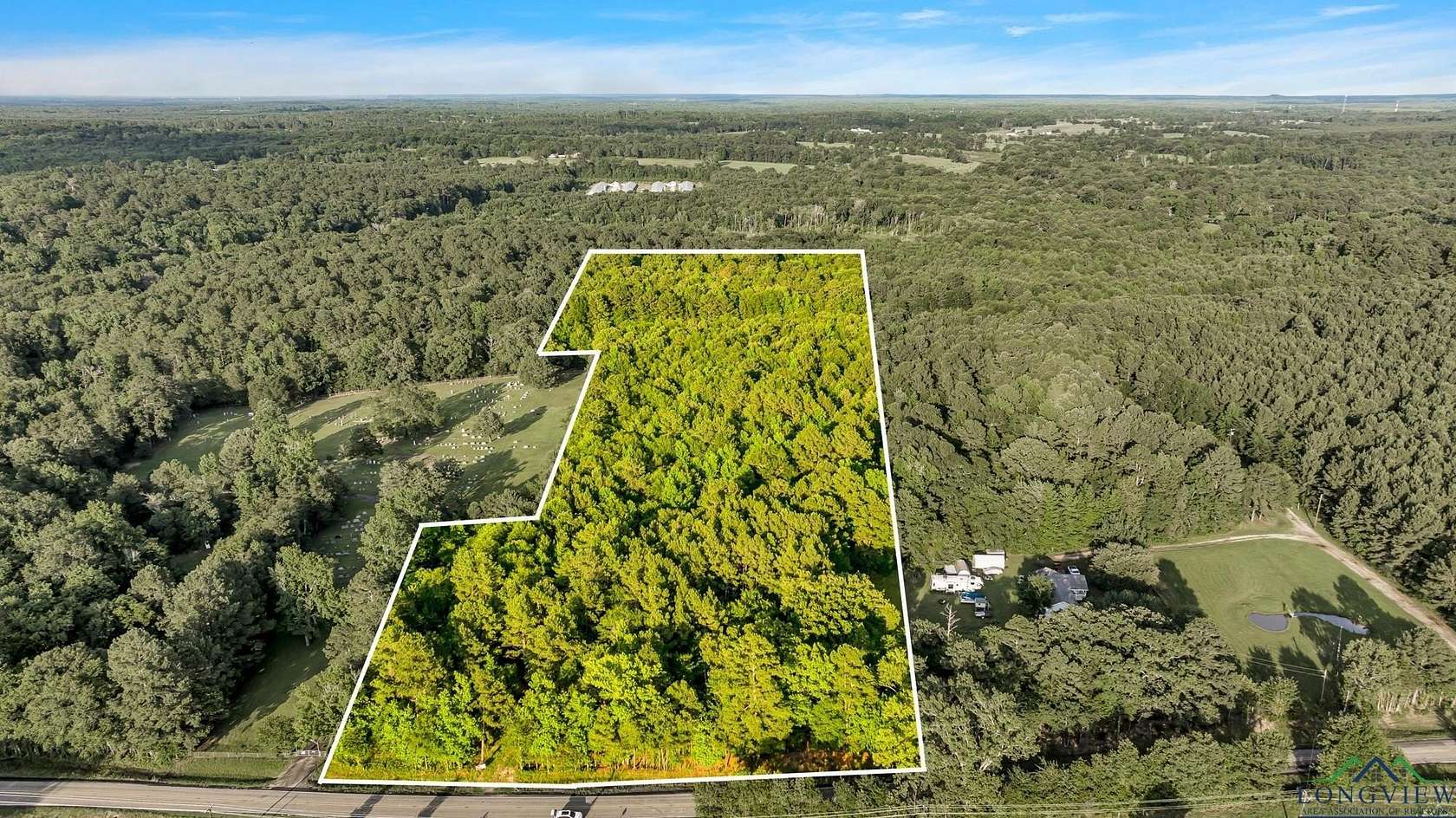 16.1 Acres of Recreational Land for Sale in Winona, Texas