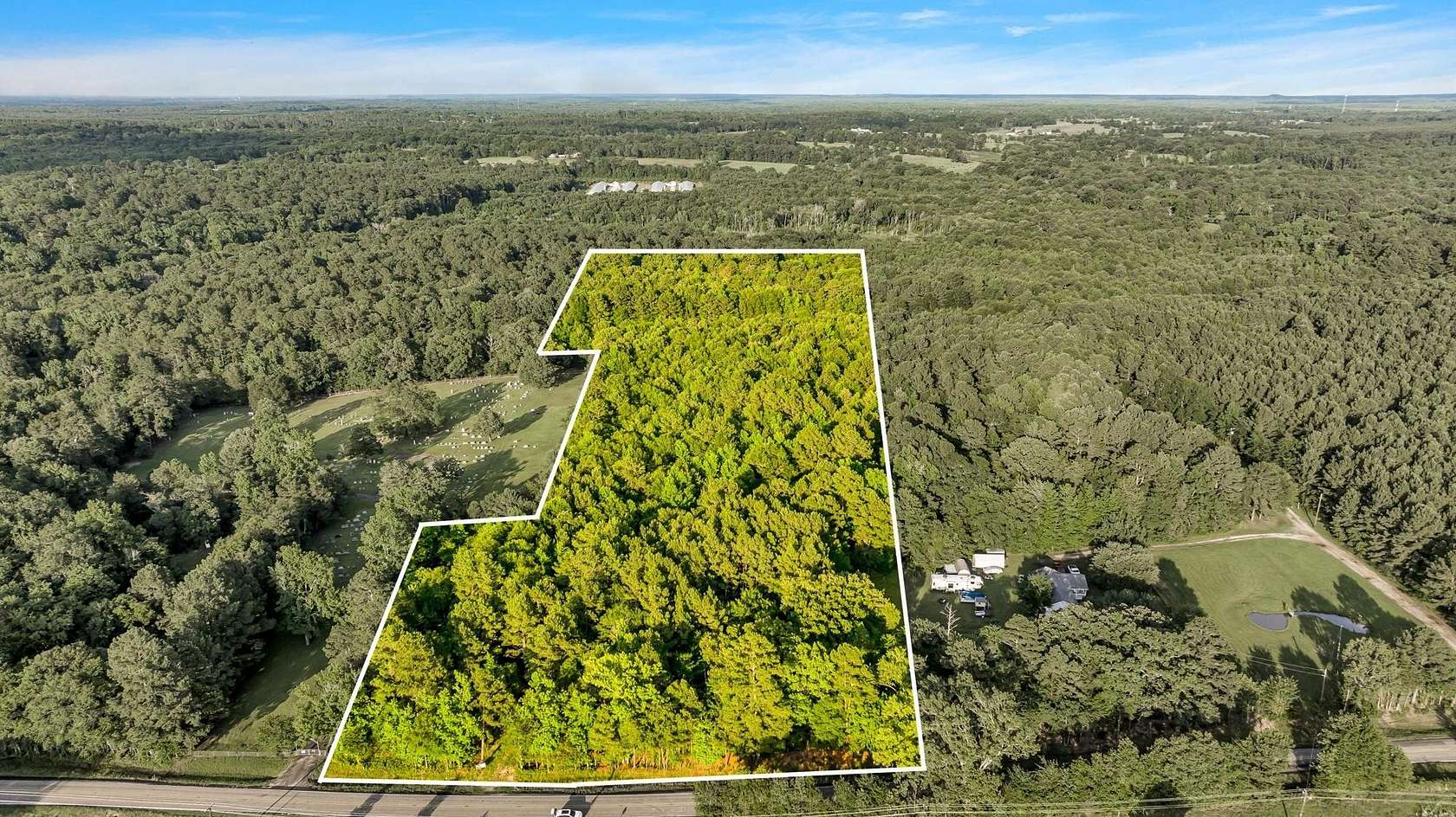 16.1 Acres of Recreational & Residential Land for Sale in Winona, Texas