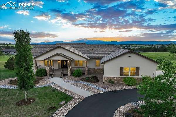 2.5 Acres of Residential Land with Home for Sale in Colorado Springs, Colorado