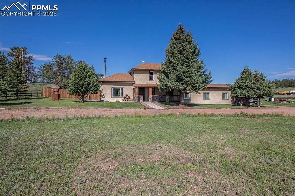 11.3 Acres of Land with Home for Sale in Florissant, Colorado