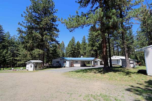4.8 Acres of Residential Land with Home for Sale in Winchester, Idaho