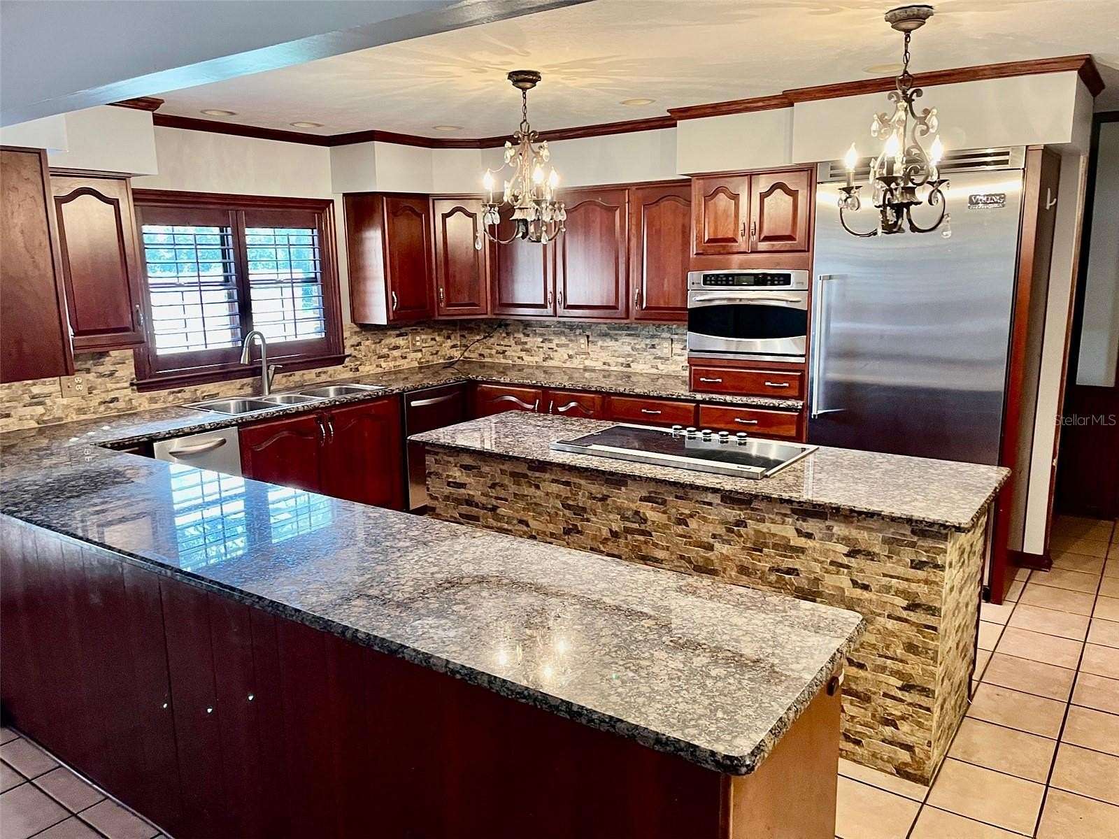 1.5 Acres of Residential Land with Home for Lease in Dade City, Florida