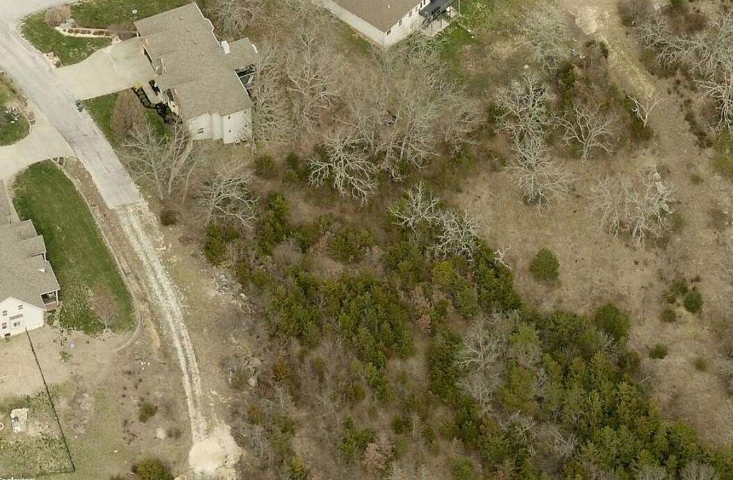 0.47 Acres of Residential Land for Sale in Walnut Shade, Missouri