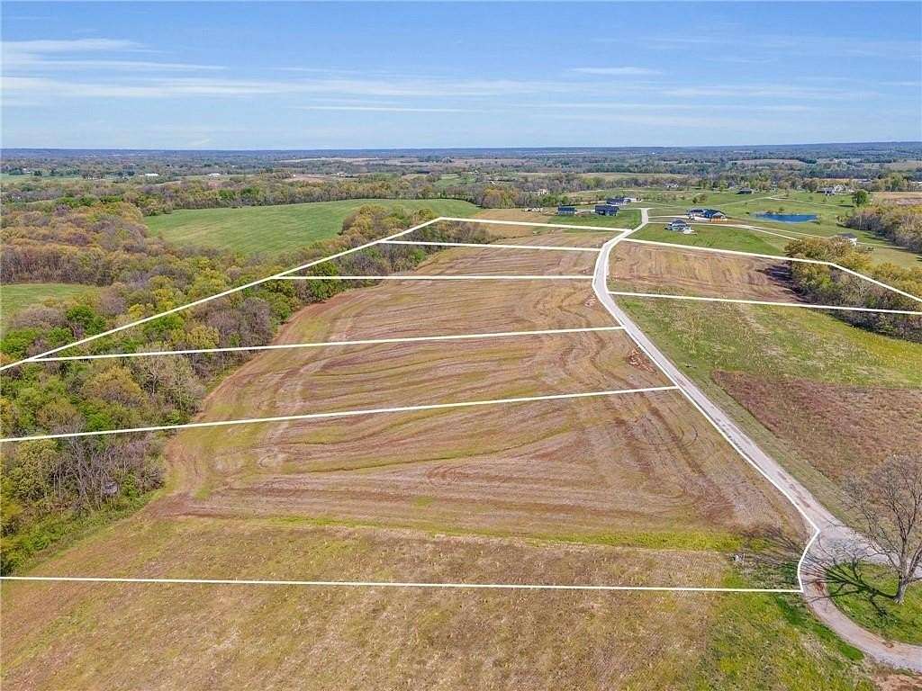5.24 Acres of Residential Land for Sale in Richmond, Missouri