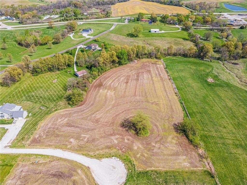 3 Acres of Residential Land for Sale in Richmond, Missouri