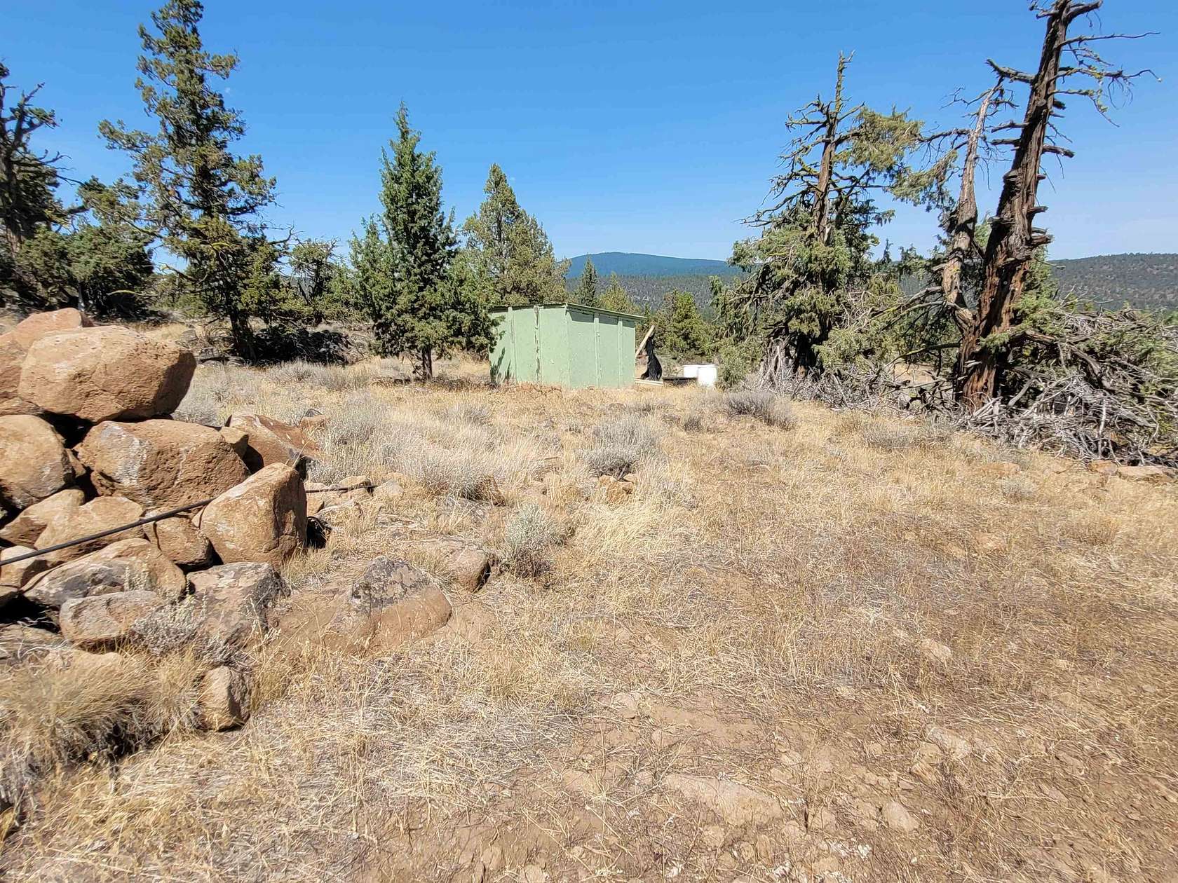 2.7 Acres of Land for Sale in Dorris, California