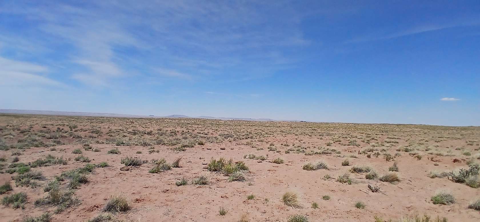 1.25 Acres of Residential Land for Sale in Sun Valley, Arizona