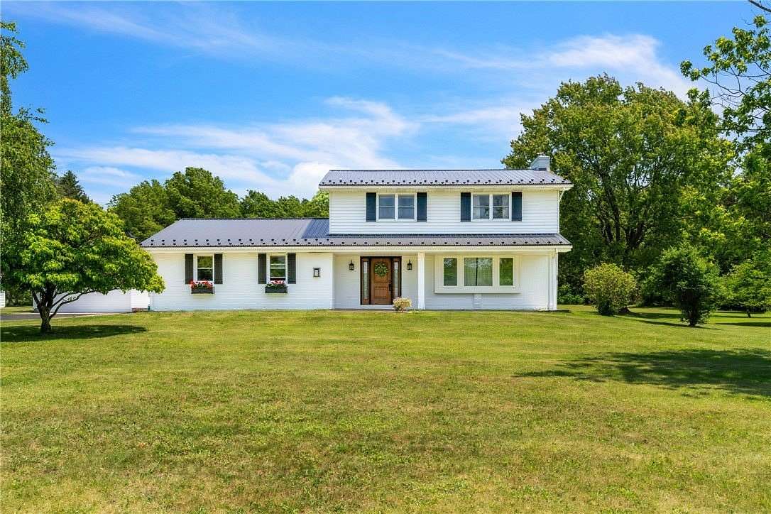 2.3 Acres of Residential Land with Home for Sale in Unity Township, Pennsylvania