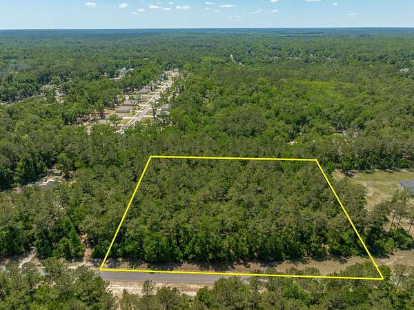 5 Acres of Residential Land for Sale in Crawfordville, Florida