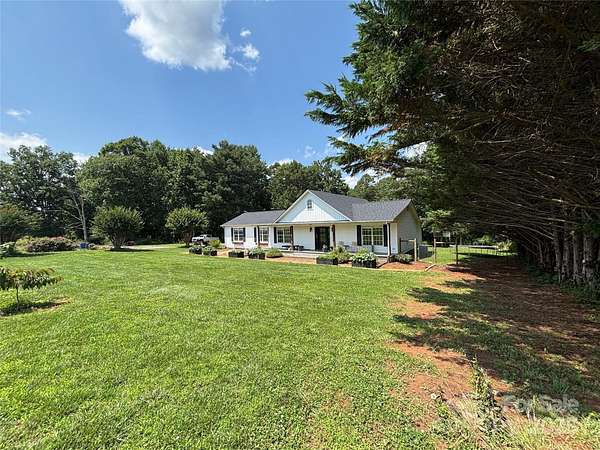 1.53 Acres of Residential Land with Home for Sale in Vale, North Carolina