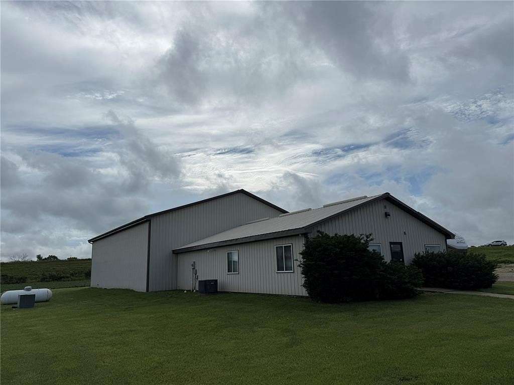 5 Acres of Improved Commercial Land for Sale in Center Point, Iowa