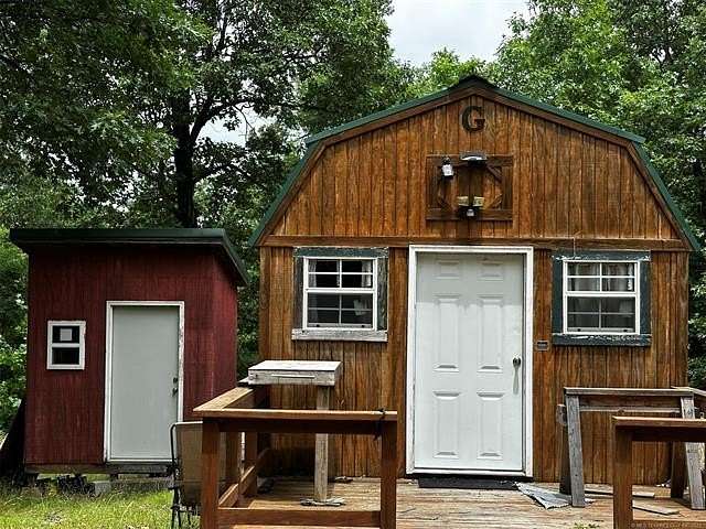 5.24 Acres of Residential Land with Home for Sale in Proctor, Oklahoma