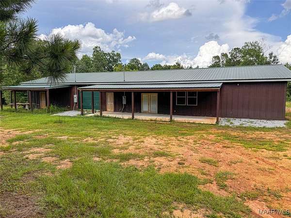 7 Acres of Residential Land with Home for Sale in Camden, Alabama