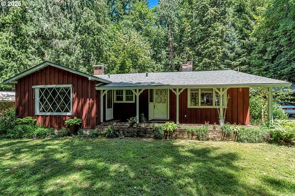 1.67 Acres of Residential Land with Home for Sale in Brightwood, Oregon