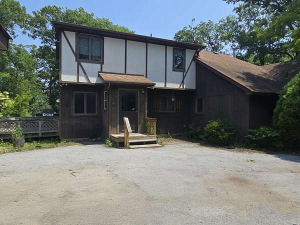 1.62 Acres of Residential Land with Home for Sale in Crown Point, Indiana