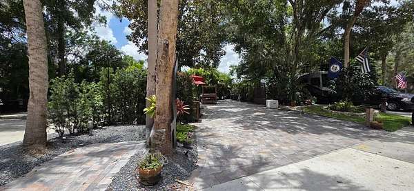 0.05 Acres of Land for Sale in Lake Wales, Florida