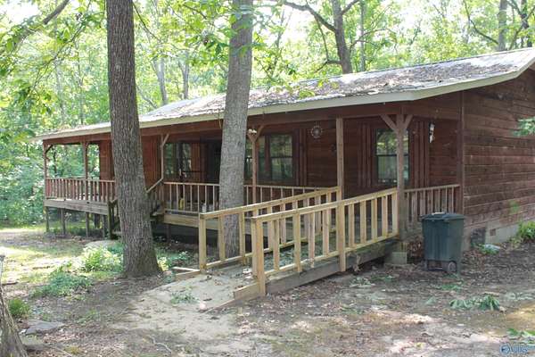 4 Acres of Residential Land with Home for Sale in Falkville, Alabama
