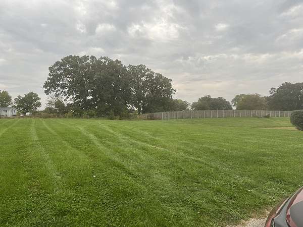 0.97 Acres of Commercial Land for Sale in Plano, Illinois