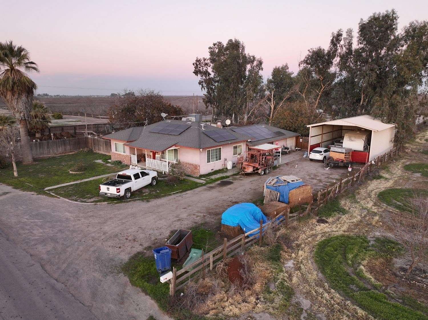 39 Acres of Land with Home for Sale in Riverdale, California