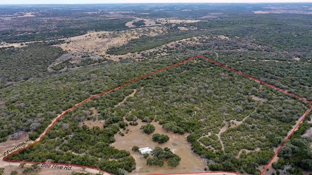 30.2 Acres of Improved Agricultural Land for Sale in Hunt, Texas