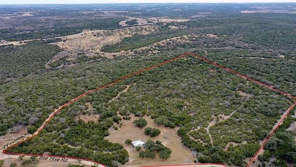 30.2 Acres of Improved Agricultural Land for Sale in Hunt, Texas