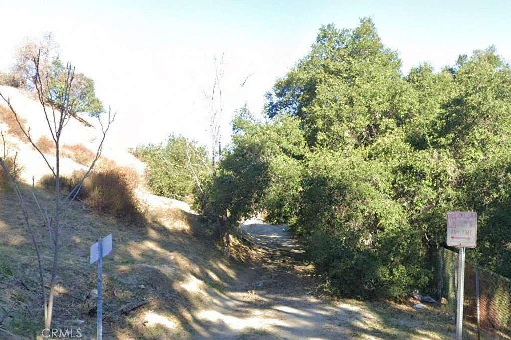 0.12 Acres of Residential Land for Sale in Tujunga, California