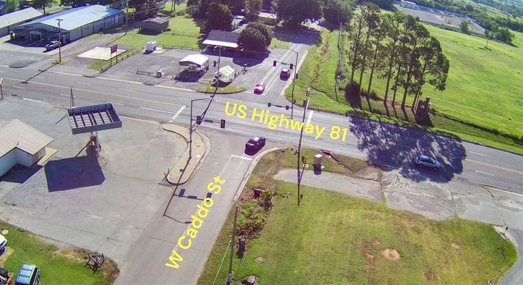 1.42 Acres of Commercial Land for Sale in Marlow, Oklahoma