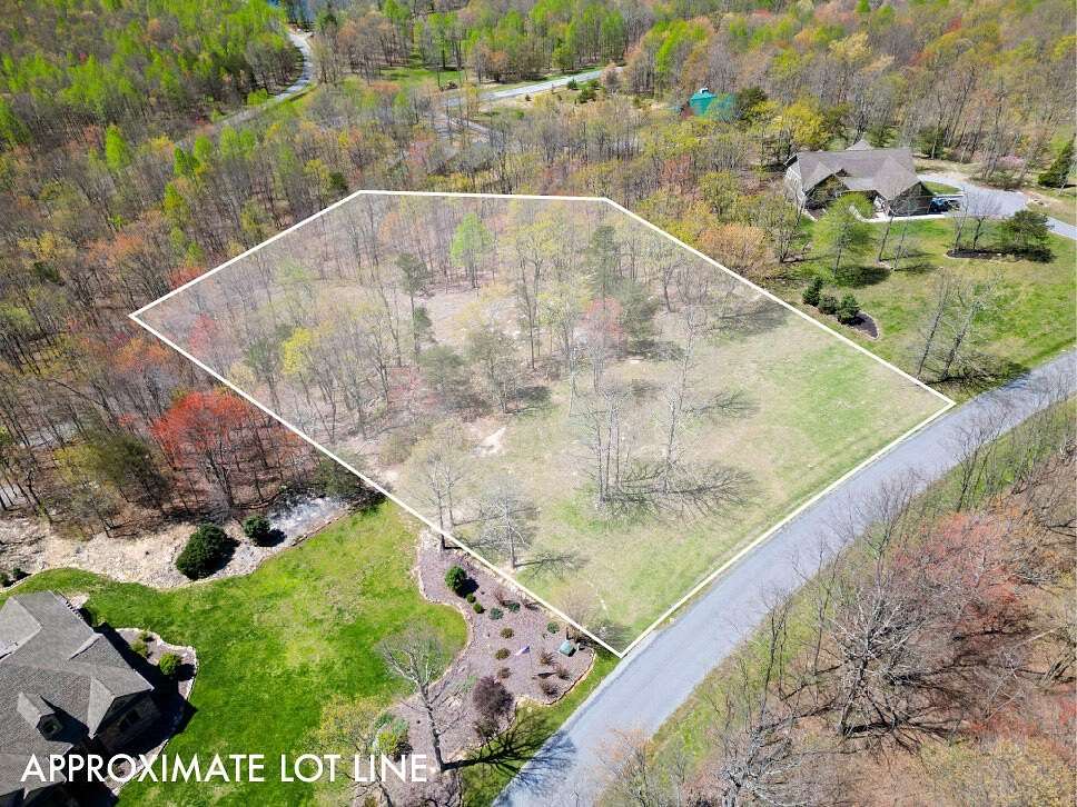 4.85 Acres of Residential Land with Home for Sale in Dunlap, Tennessee