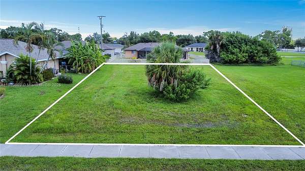 0.23 Acres of Residential Land for Sale in Cape Coral, Florida