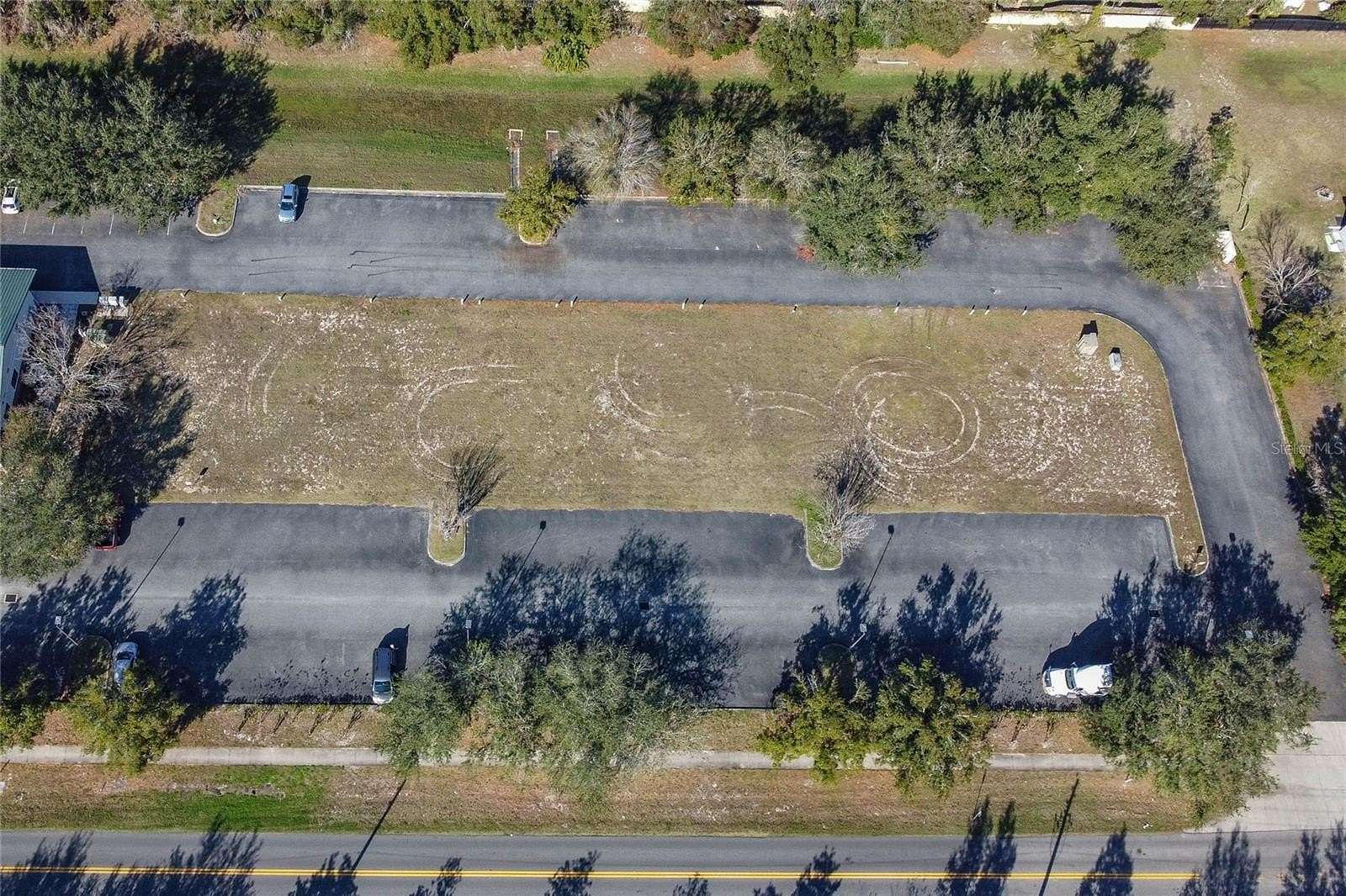 1.5 Acres of Land for Sale in Mount Dora, Florida