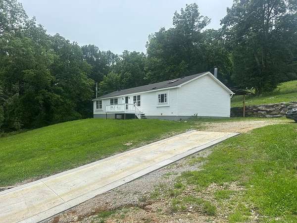5 Acres of Land with Home for Sale in Buffalo Valley, Tennessee