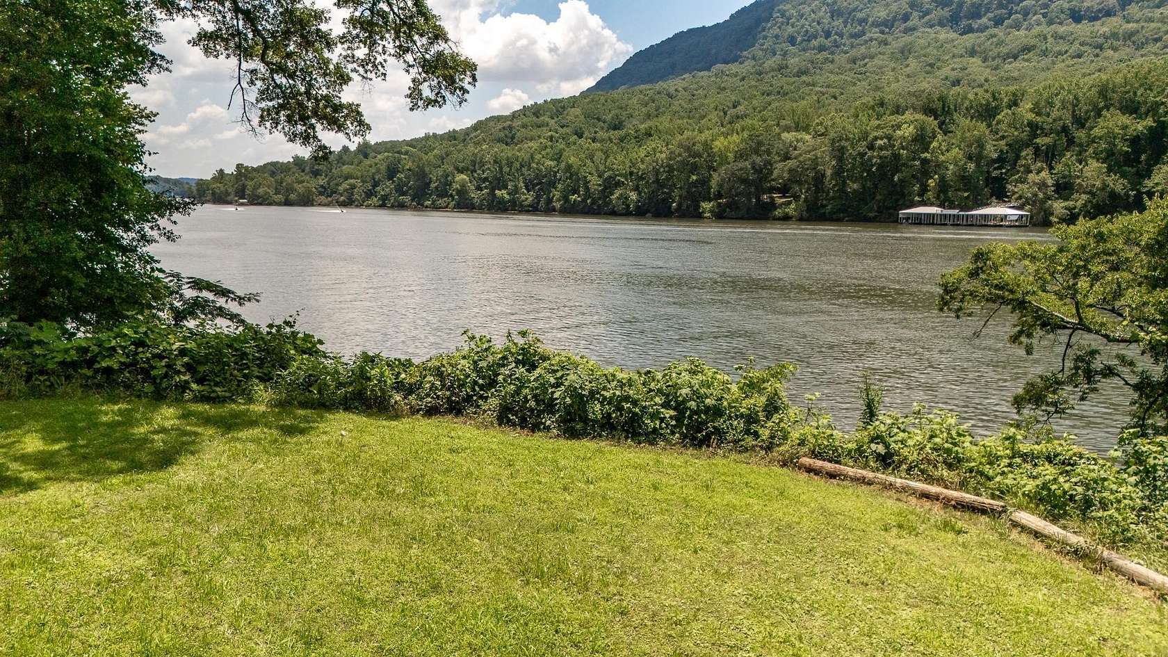 0.21 Acres of Residential Land for Sale in Chattanooga, Tennessee