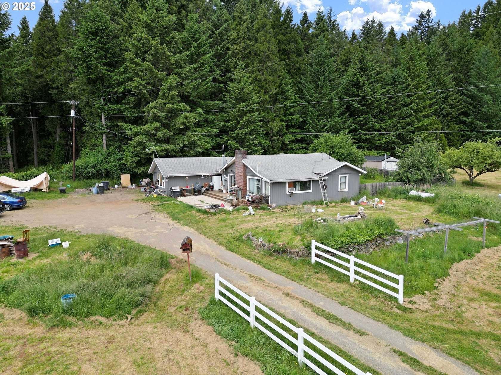 11.6 Acres of Land with Home for Sale in Cottage Grove, Oregon