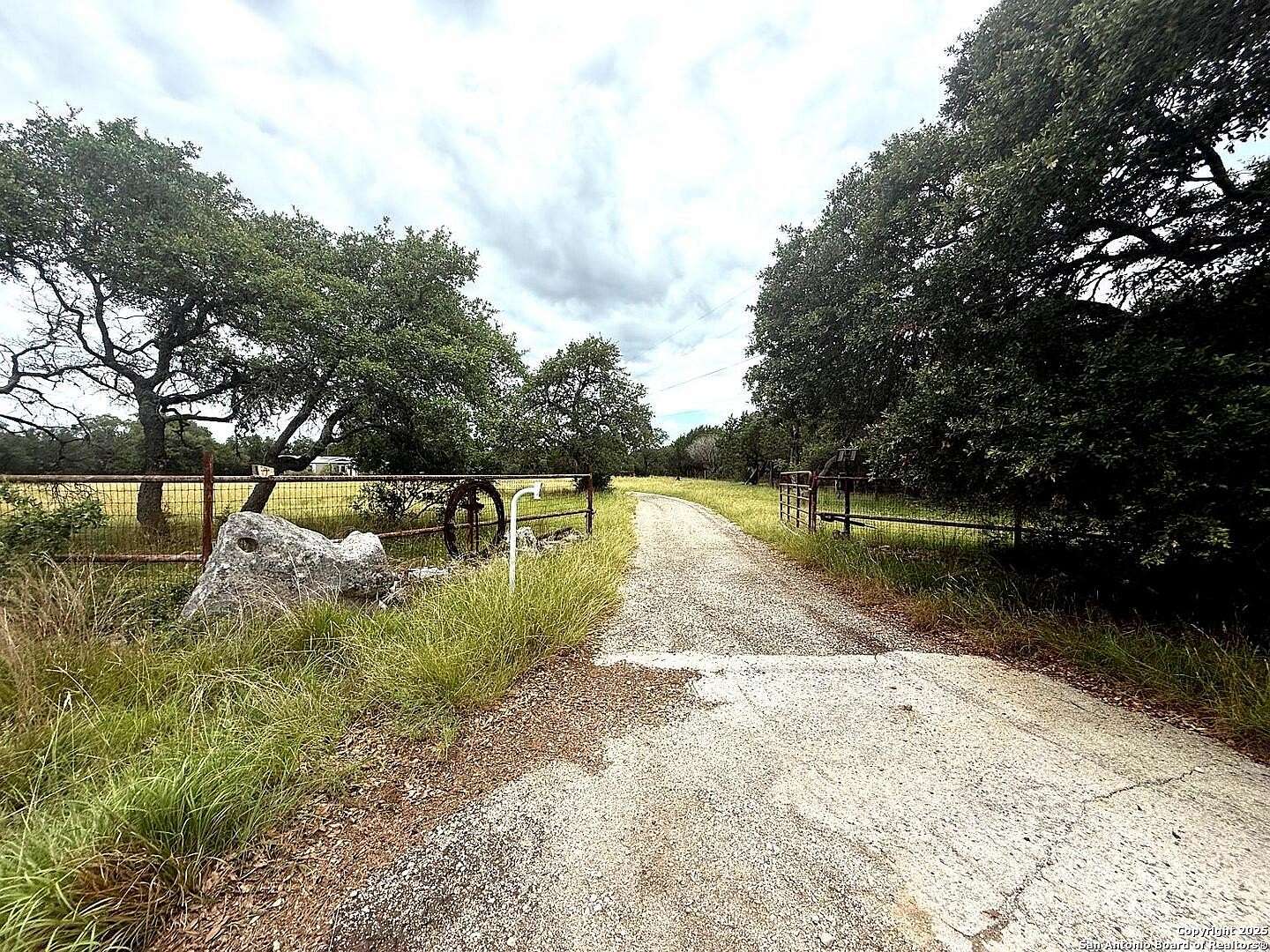 5.74 Acres of Improved Residential Land for Sale in Boerne, Texas