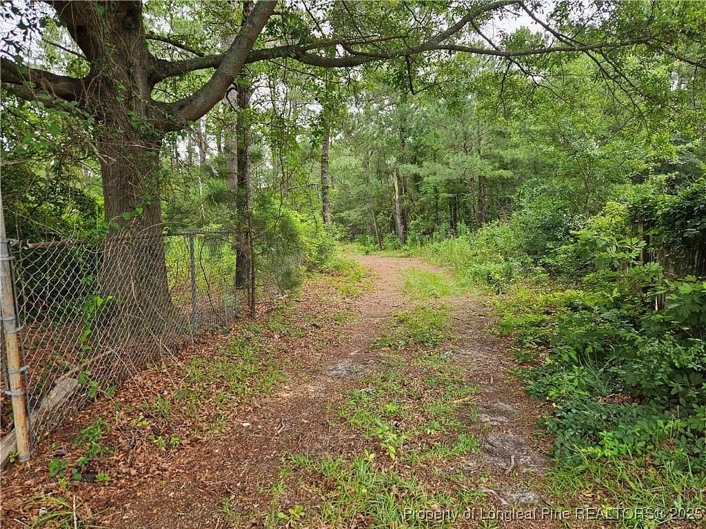 5 Acres of Land for Sale in Hope Mills, North Carolina