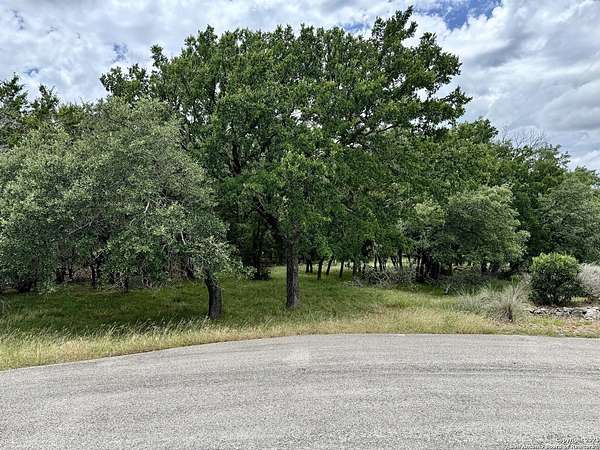 1.18 Acres of Residential Land for Sale in Spring Branch, Texas