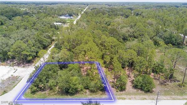 0.25 Acres of Land for Sale in Lehigh Acres, Florida
