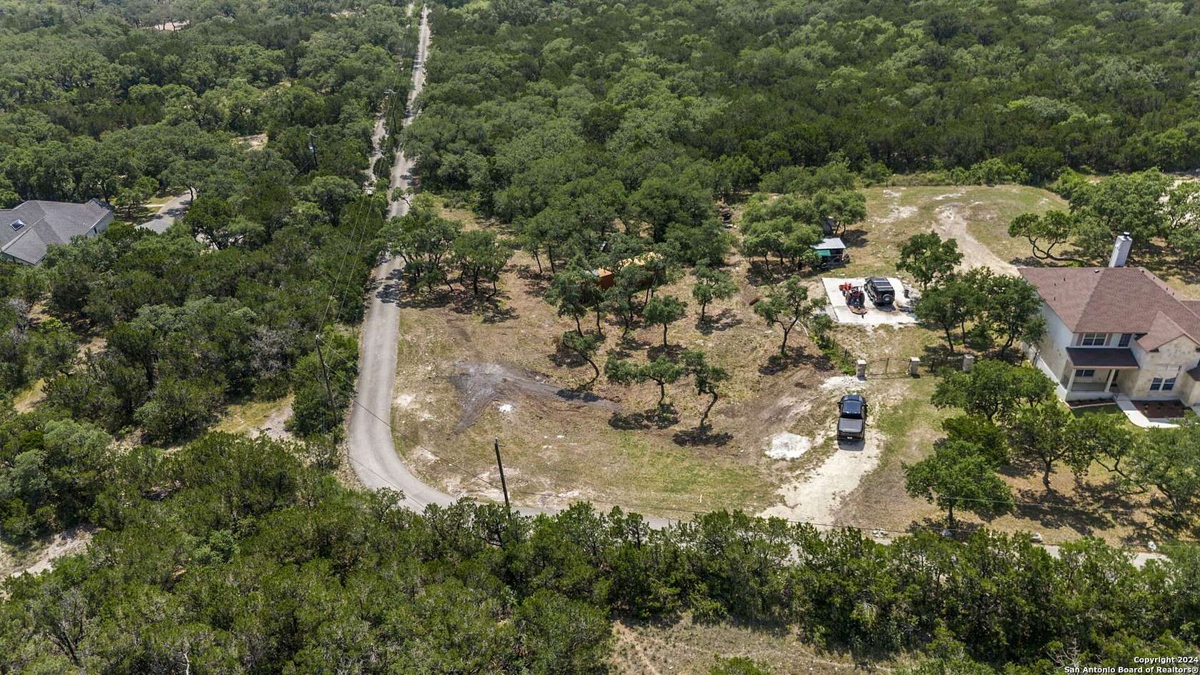 1 Acre of Residential Land for Sale in Helotes, Texas