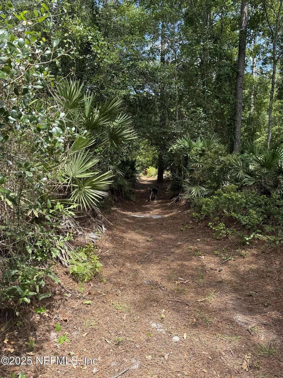 1 Acre of Land for Sale in Jacksonville, Florida