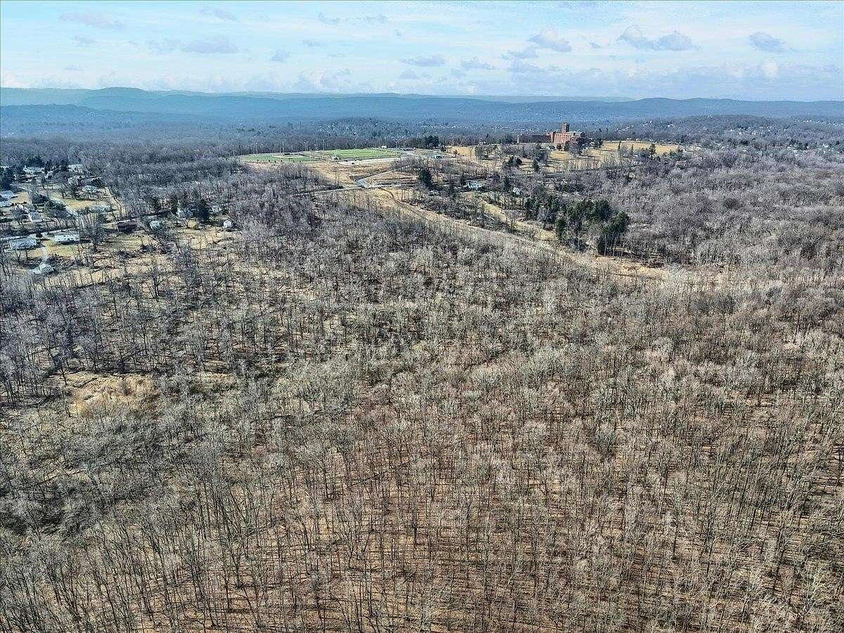 43.6 Acres of Agricultural & Residential Land for Sale in Mohegan Lake, New York
