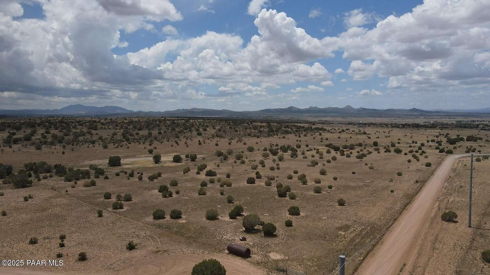 280 Acres of Land for Sale in Paulden, Arizona