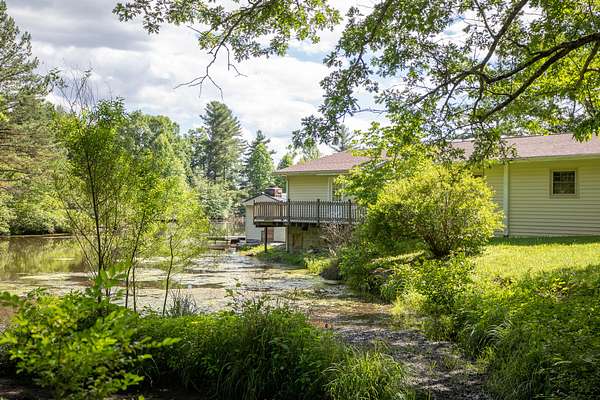 10.6 Acres of Recreational Land with Home for Sale in Crossville, Tennessee