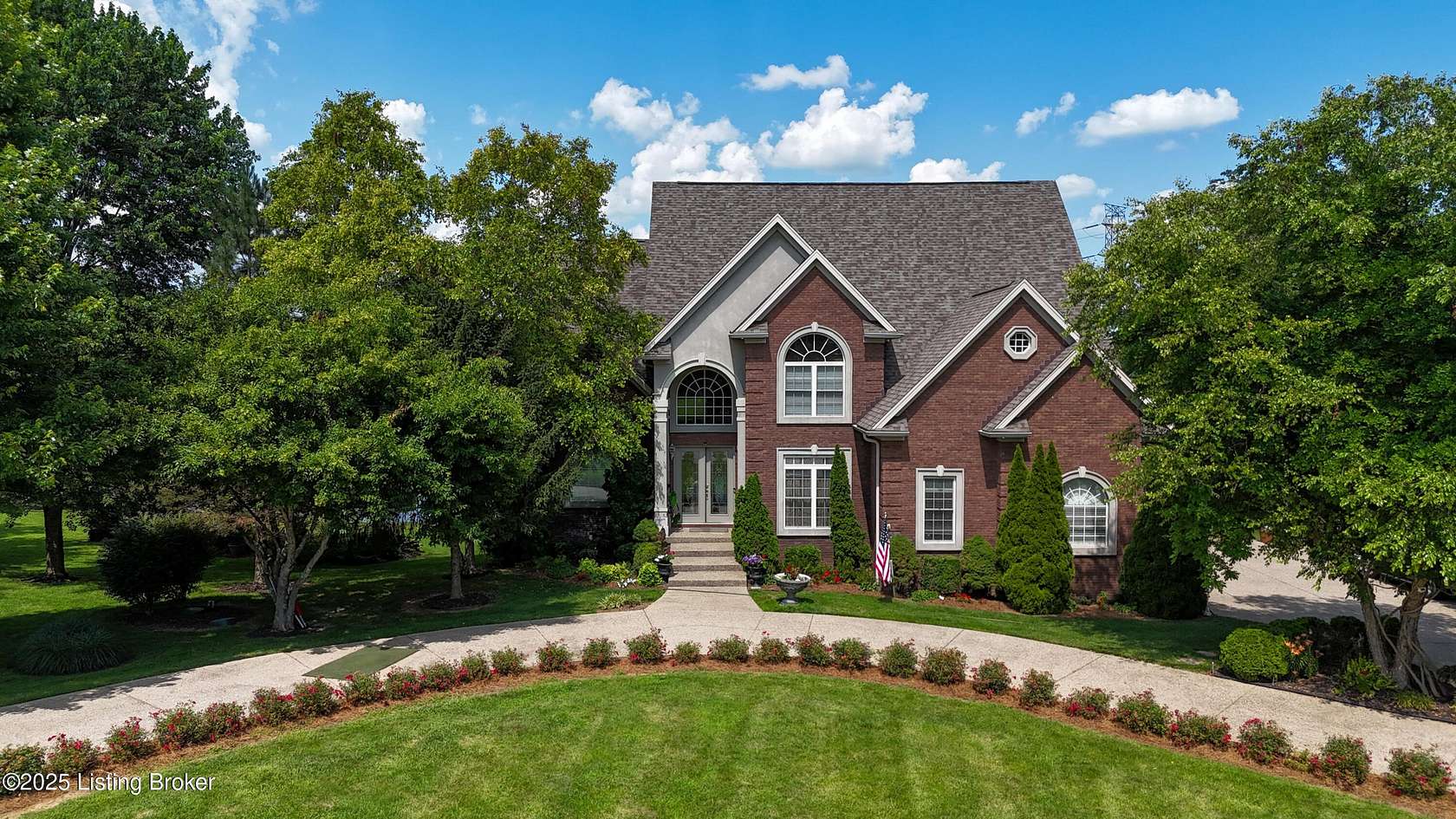 4 Acres of Residential Land with Home for Sale in Crestwood, Kentucky