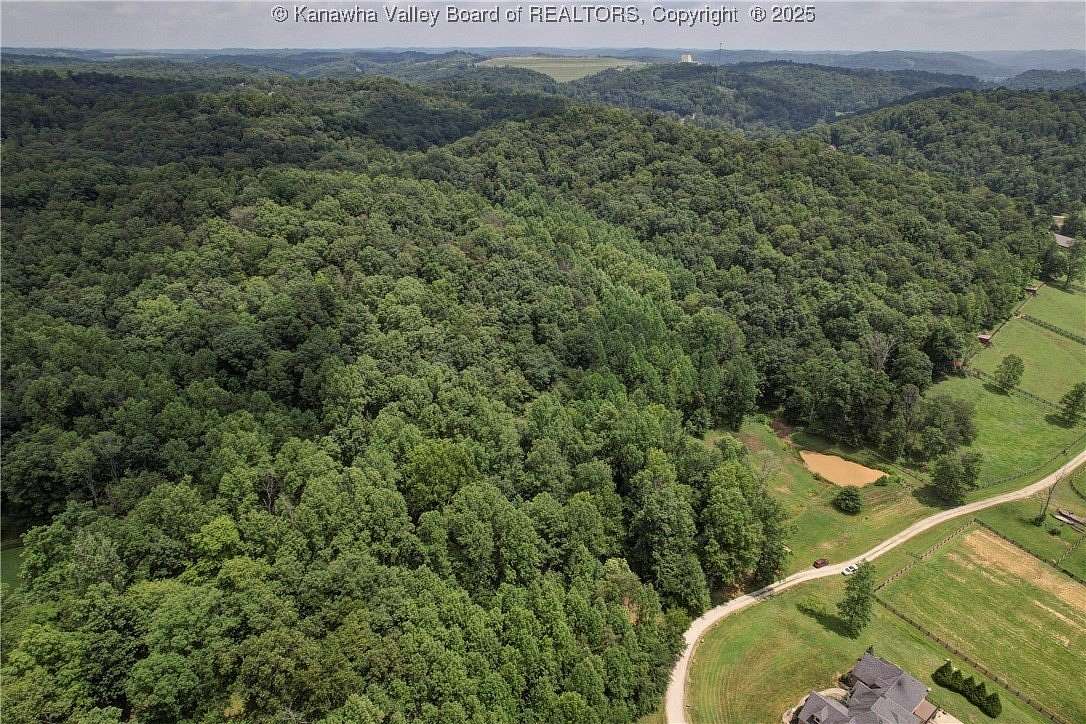 42 Acres of Recreational Land for Sale in Winfield, West Virginia