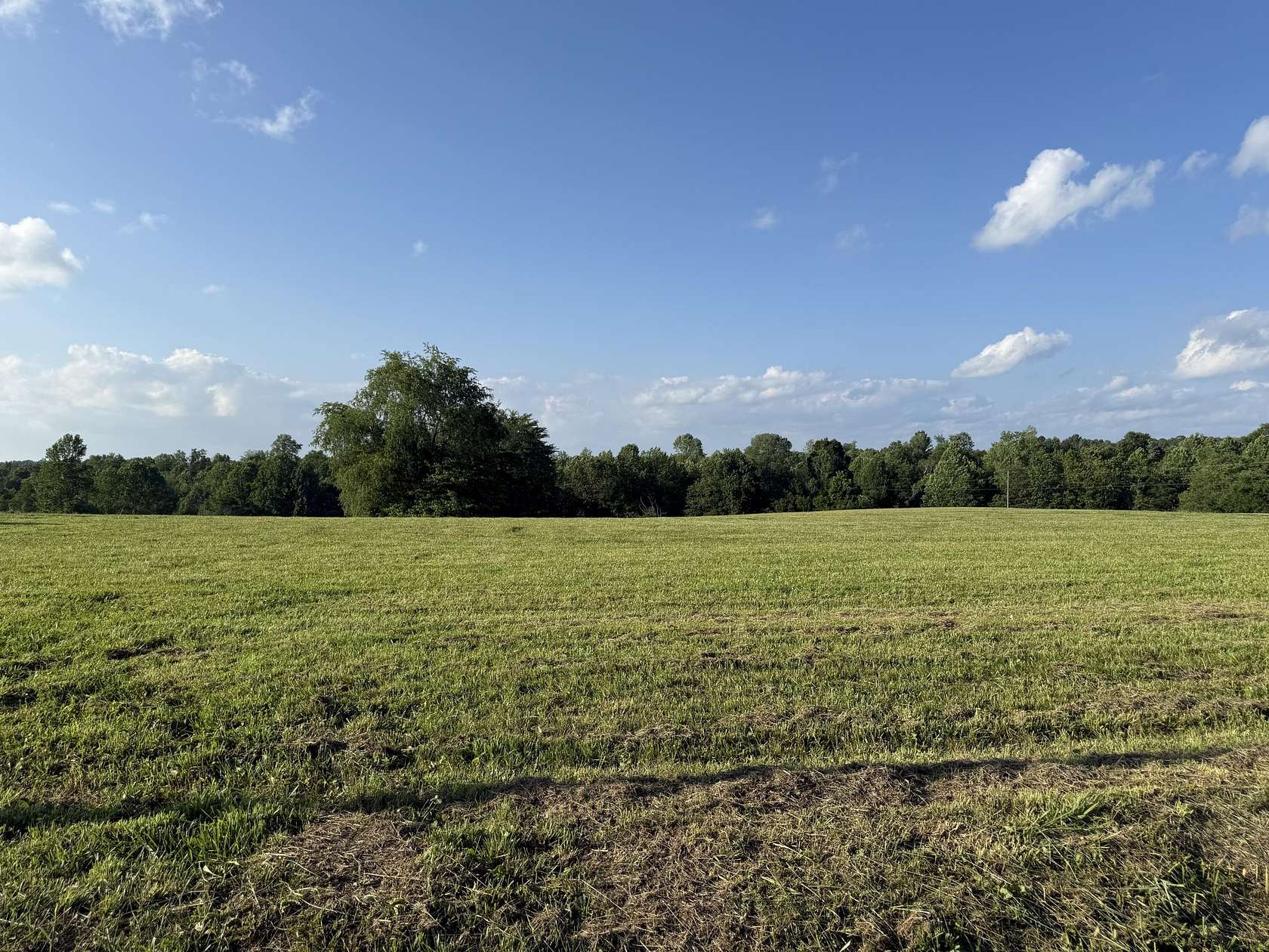 2 Acres of Residential Land for Sale in Columbia, Kentucky