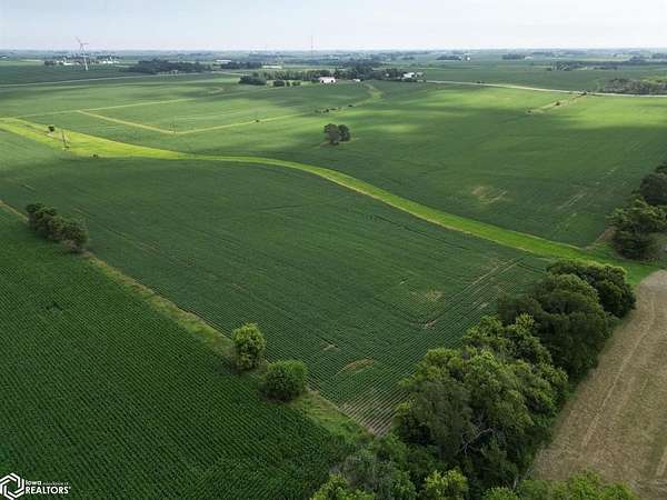 219 Acres of Agricultural Land for Sale in Waverly, Iowa