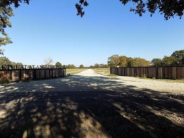 0.75 Acres of Residential Land for Sale in Emory, Texas