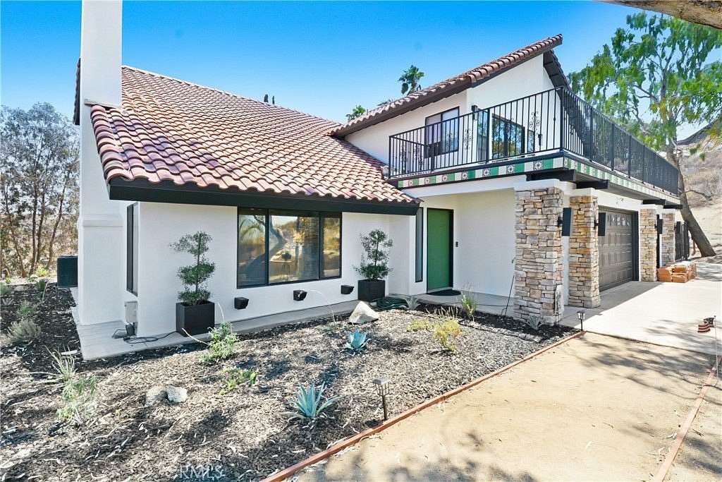 2 Acres of Residential Land with Home for Sale in Riverside, California